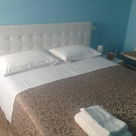 La Casa Sulla Bed & Breakfast *